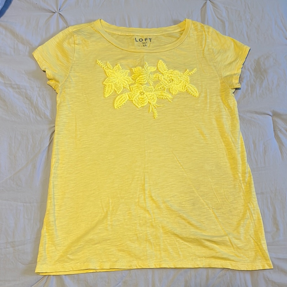 LOFT Floral Appliqué Top